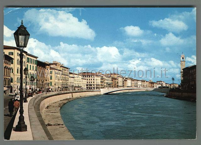Collezionismo di cartoline postali